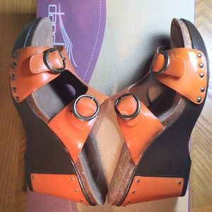 Dansko size 40 orange wedge heels